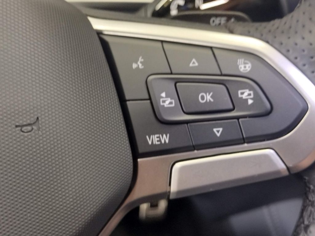 2026 Volkswagen Tiguan 2.0T SEL R-Line Turbo