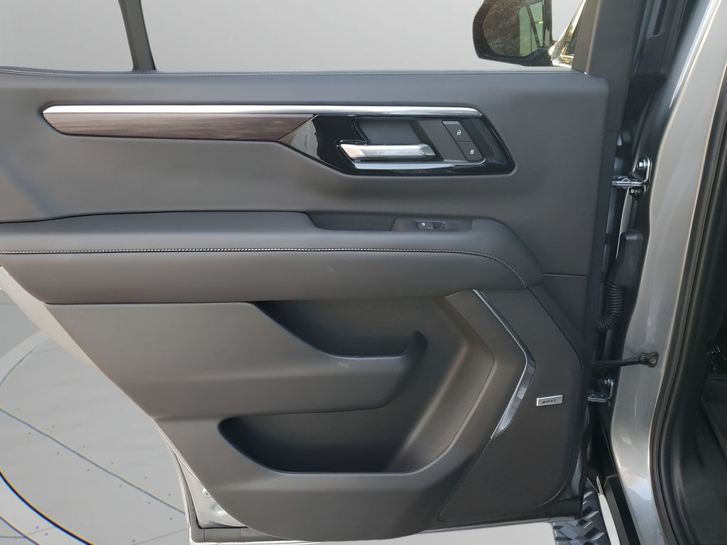 Used Car 2025 Chevrolet Tahoe  Z71 For Sale Under $70,000 In Austin, Texas