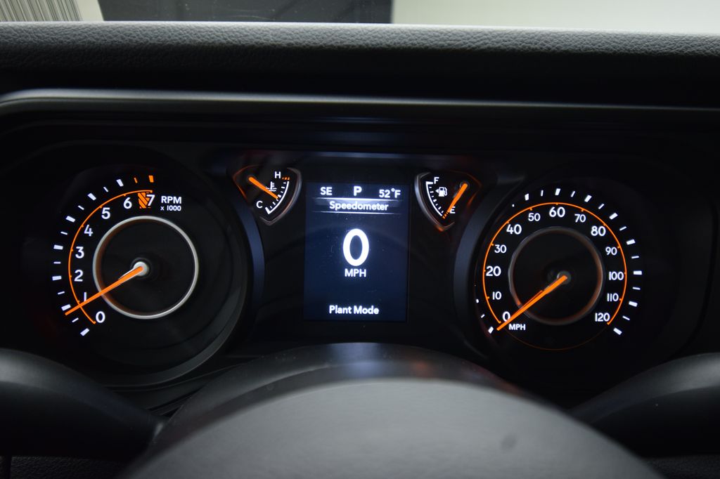 new 2026 Jeep Gladiator car, priced at $40,261