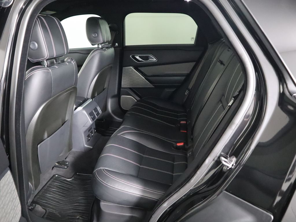 Thumbnail: 2020 Land Rover Range Rover Velar - 21