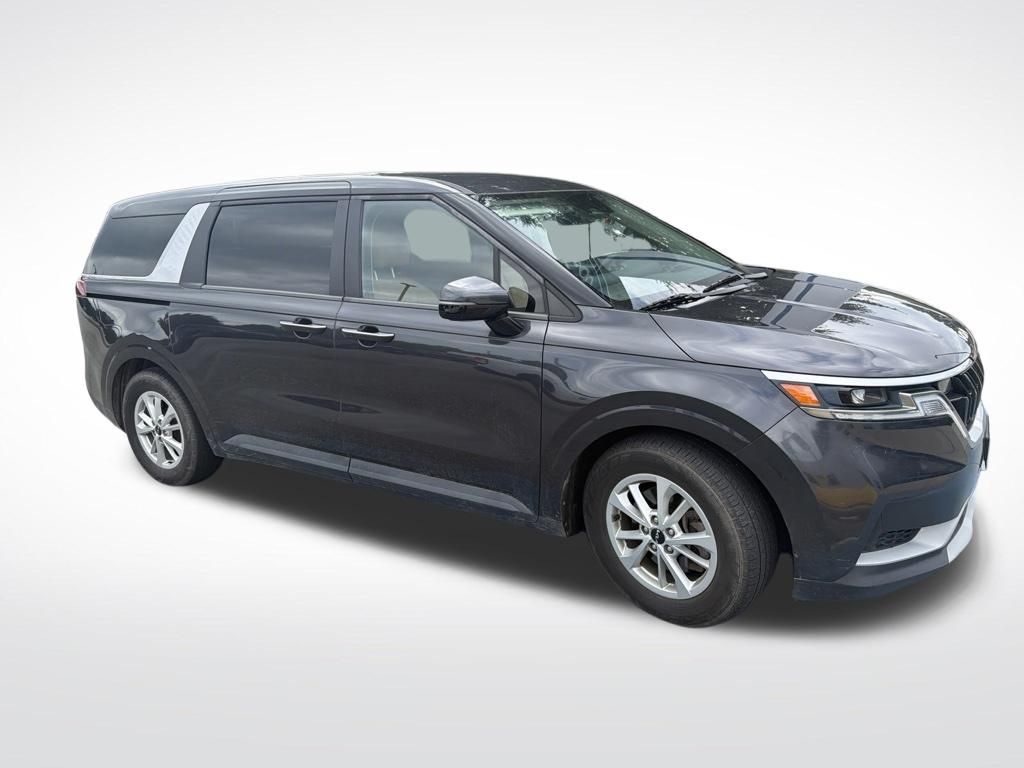 Certified Used 2024 Gray Kia LX image 6