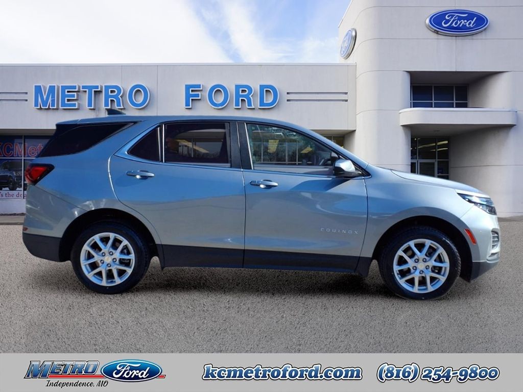 Used 2023 Chevrolet Equinox LT with VIN 3GNAXKEG8PS200457 for sale in Kansas City