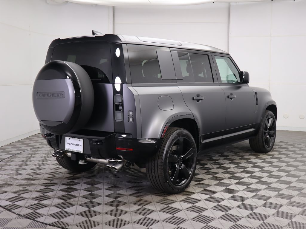 Thumbnail: 2026 Land Rover Defender - 5