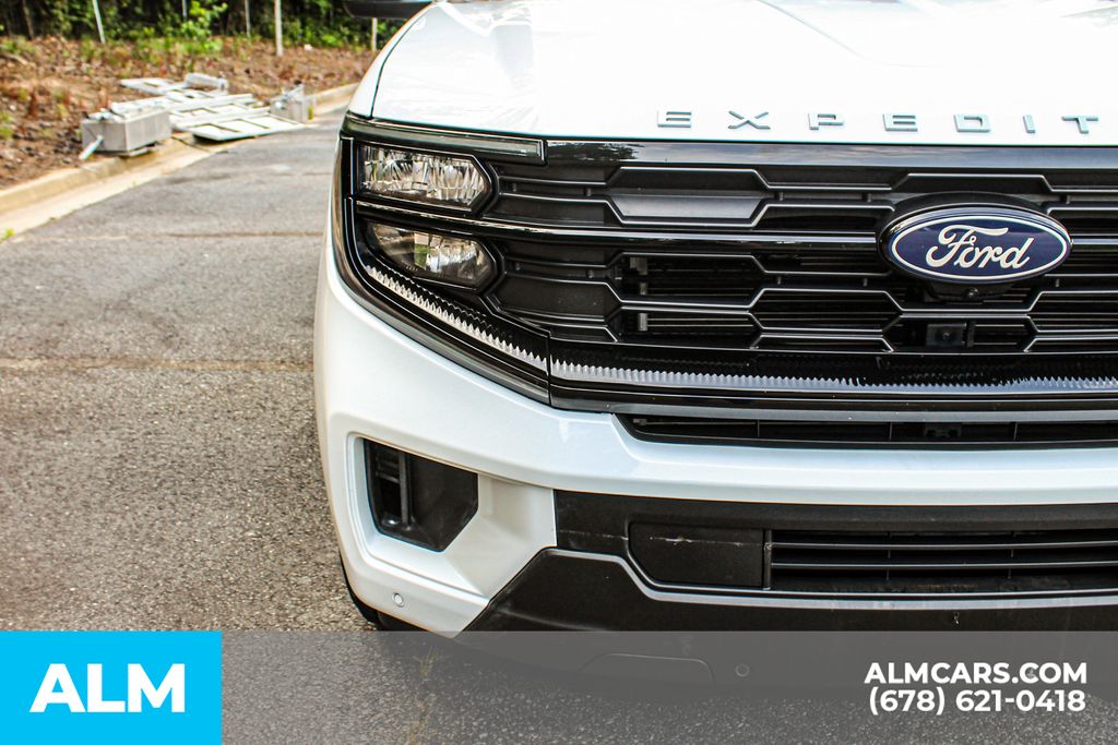 Used 2025 White Ford Active image 11