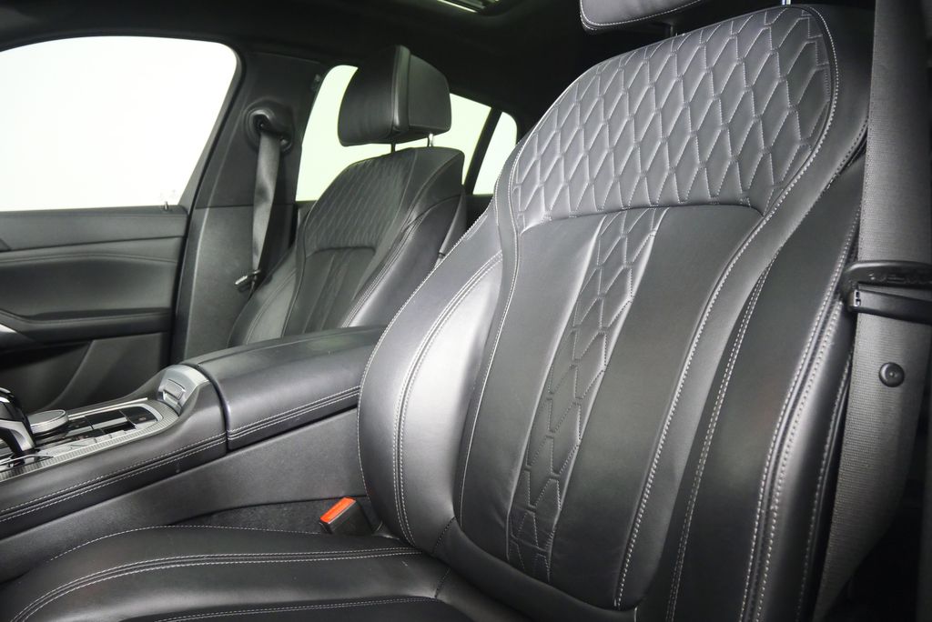 Thumbnail: 2023 BMW X6 - 10