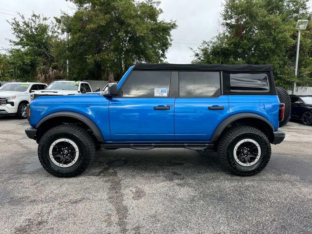 2022 Ford Bronco Black Diamond 5