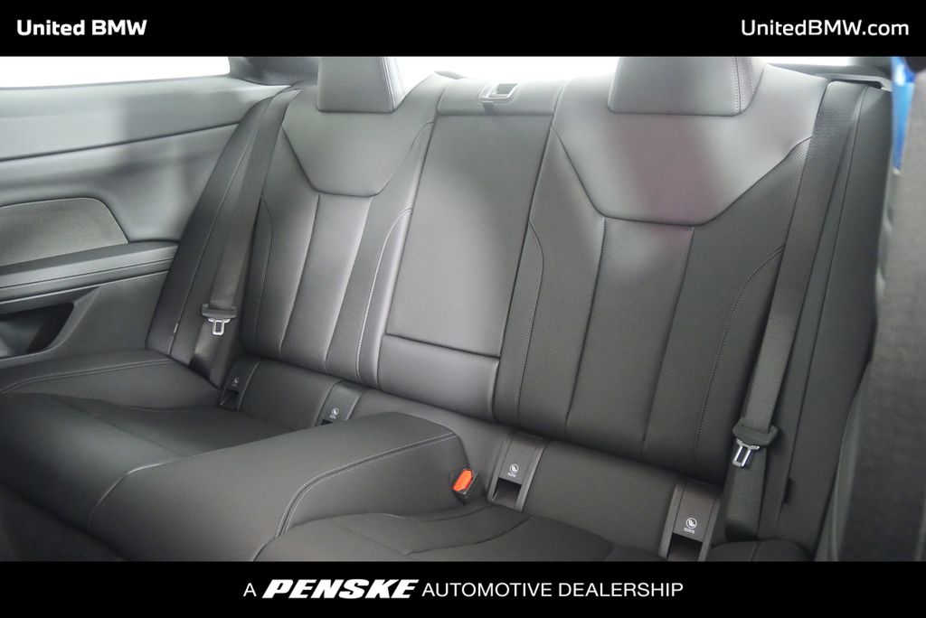 Thumbnail: 2026 BMW 4 Series - 13