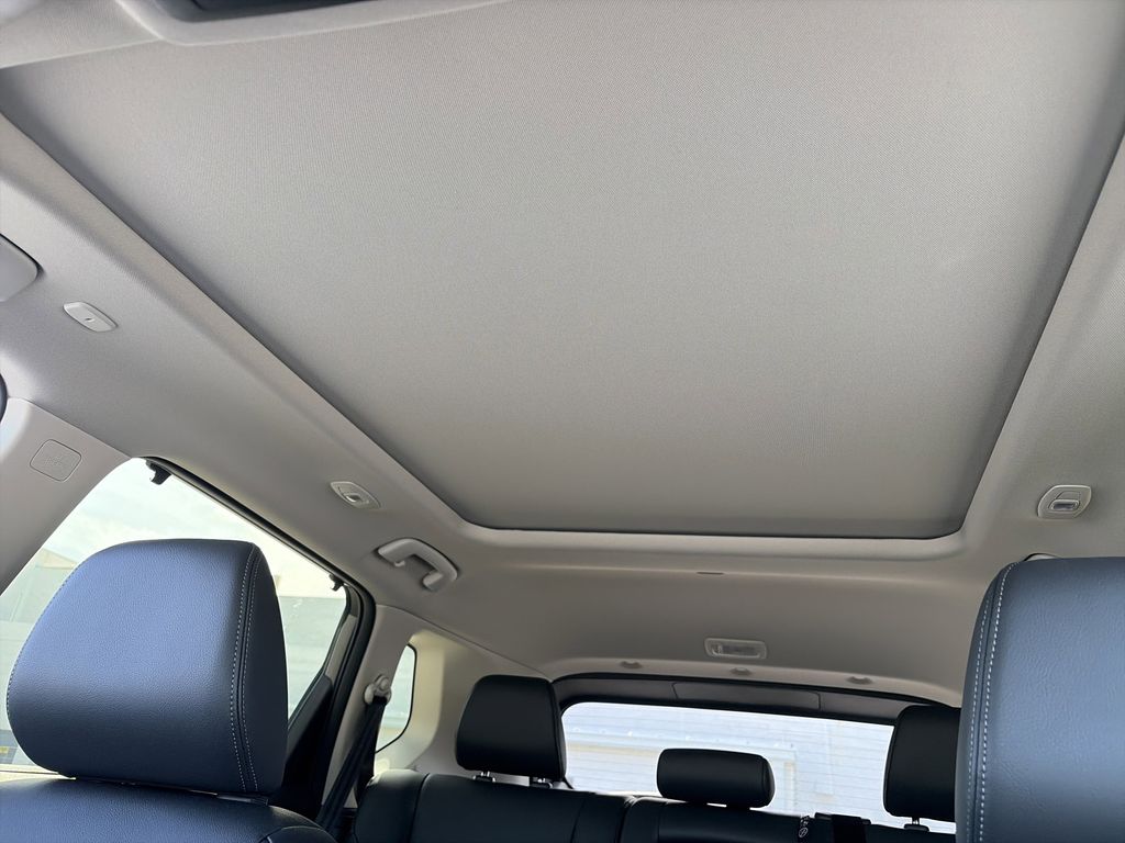 Used 2025 Nissan Rogue SUV