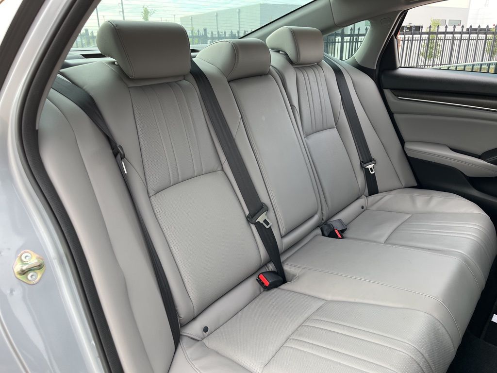 Thumbnail: 2018 Honda Accord - 27