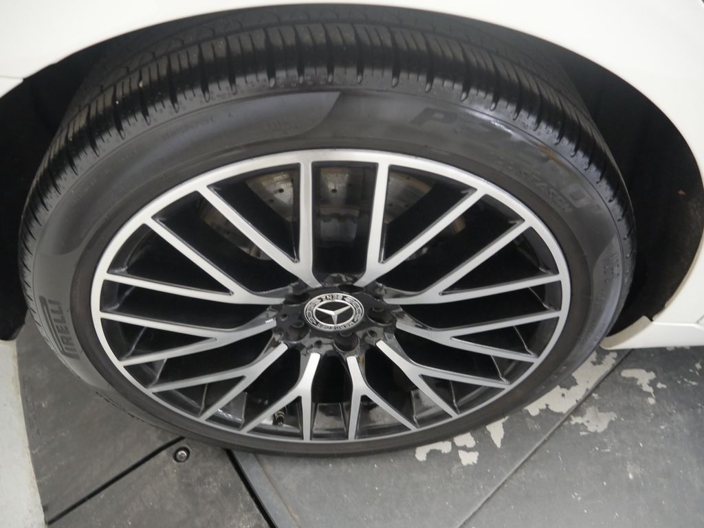 Thumbnail: 2022 Mercedes-Benz S-Class - 14