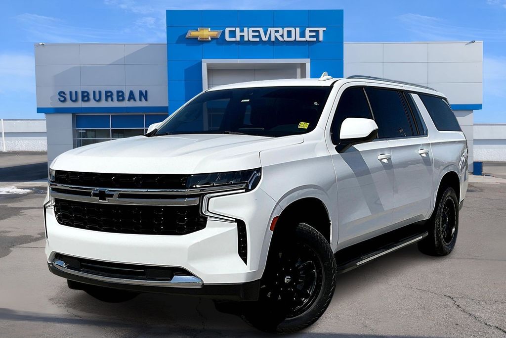 2021 Chevrolet Suburban LS RWD