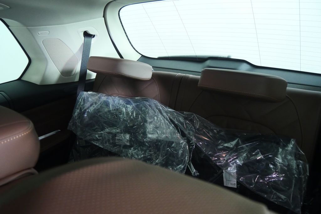 Thumbnail: 2026 BMW X7 - 17