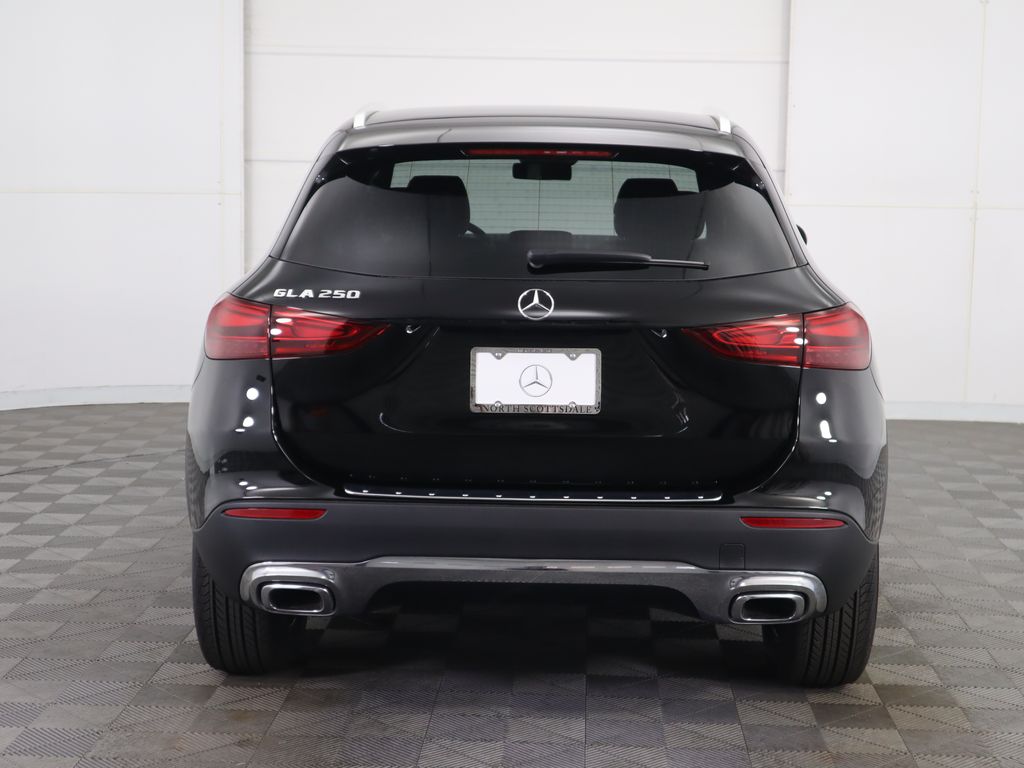 2025 Mercedes-Benz GLA 250 6