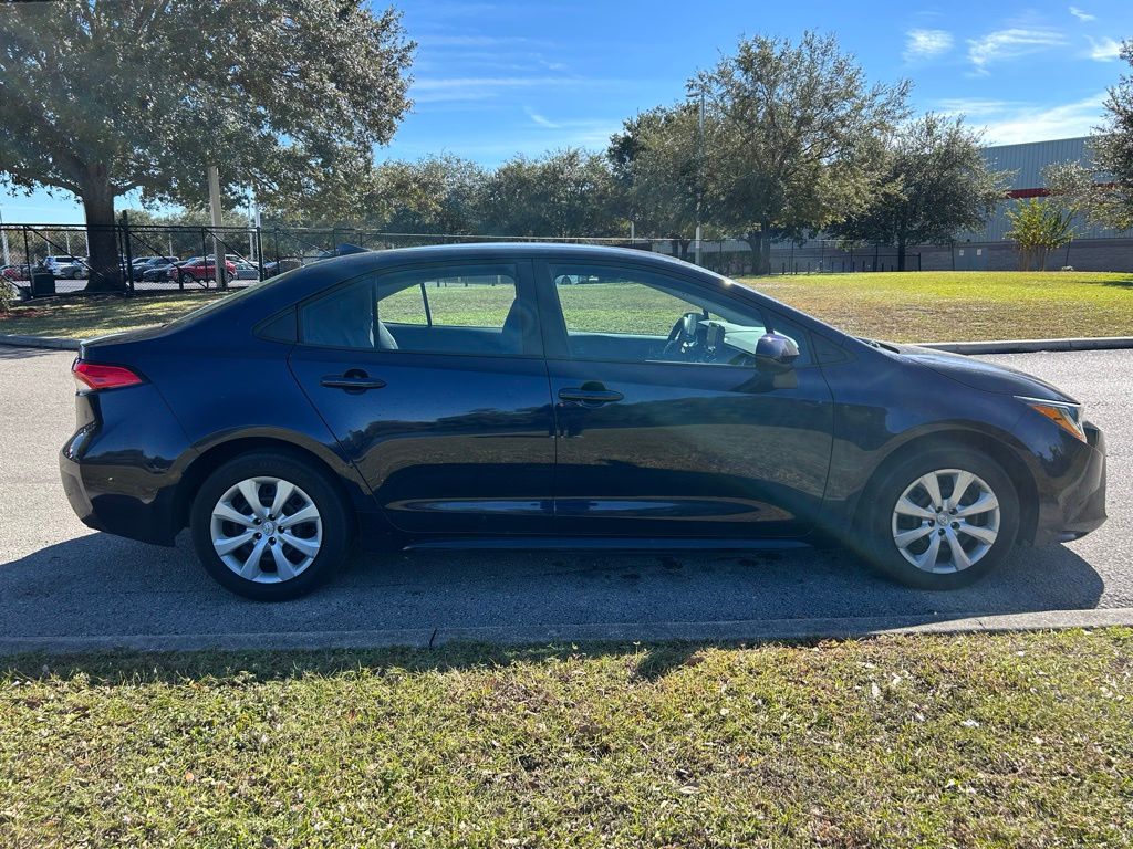 Thumbnail: 2022 Toyota Corolla - 6