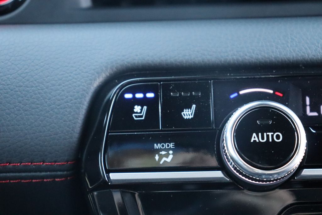 2025 Honda Pilot Black Edition 27