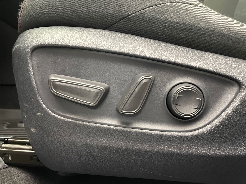 Thumbnail: 2024 Toyota RAV4 - 14