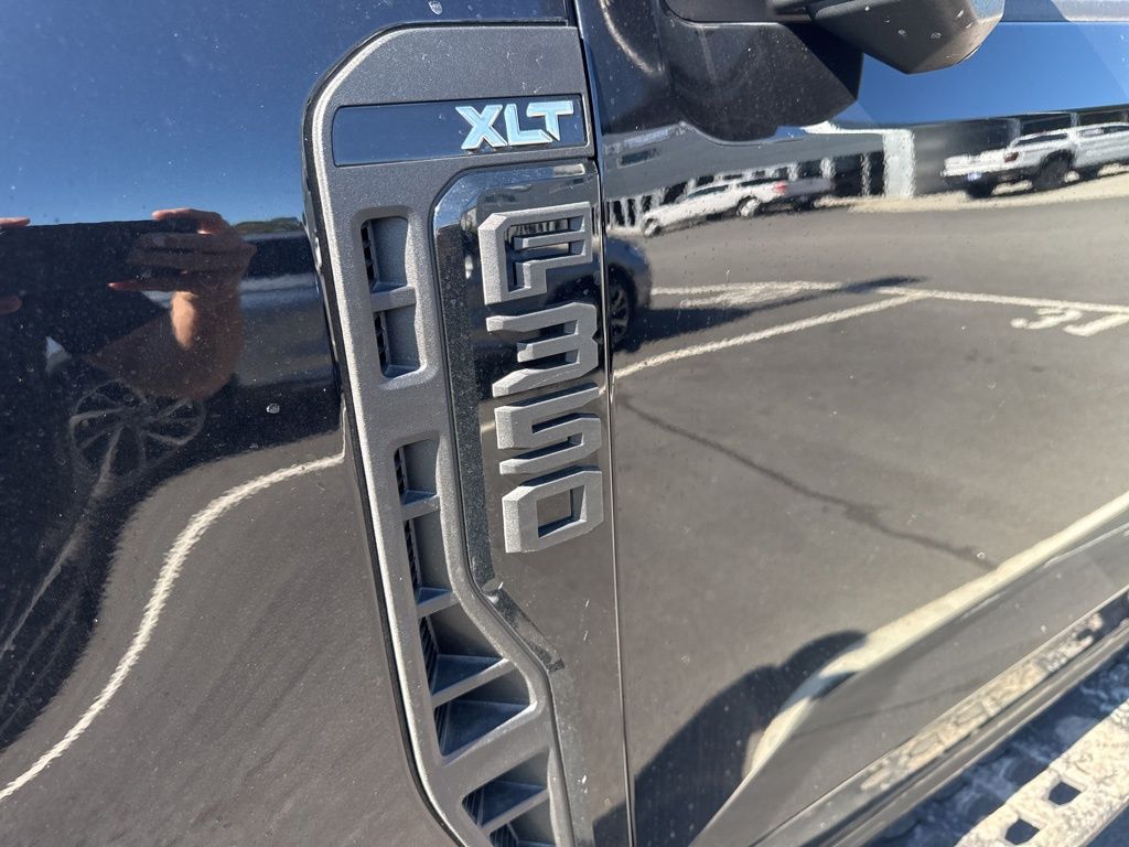 2024 Ford F-350 XLT