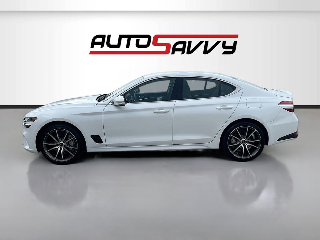 Used 2025 White Genesis 2.5T image 4