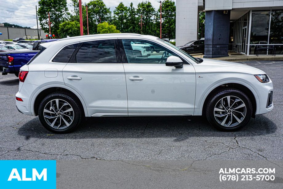 Used 2024 White Audi 45 S line Premium image 9