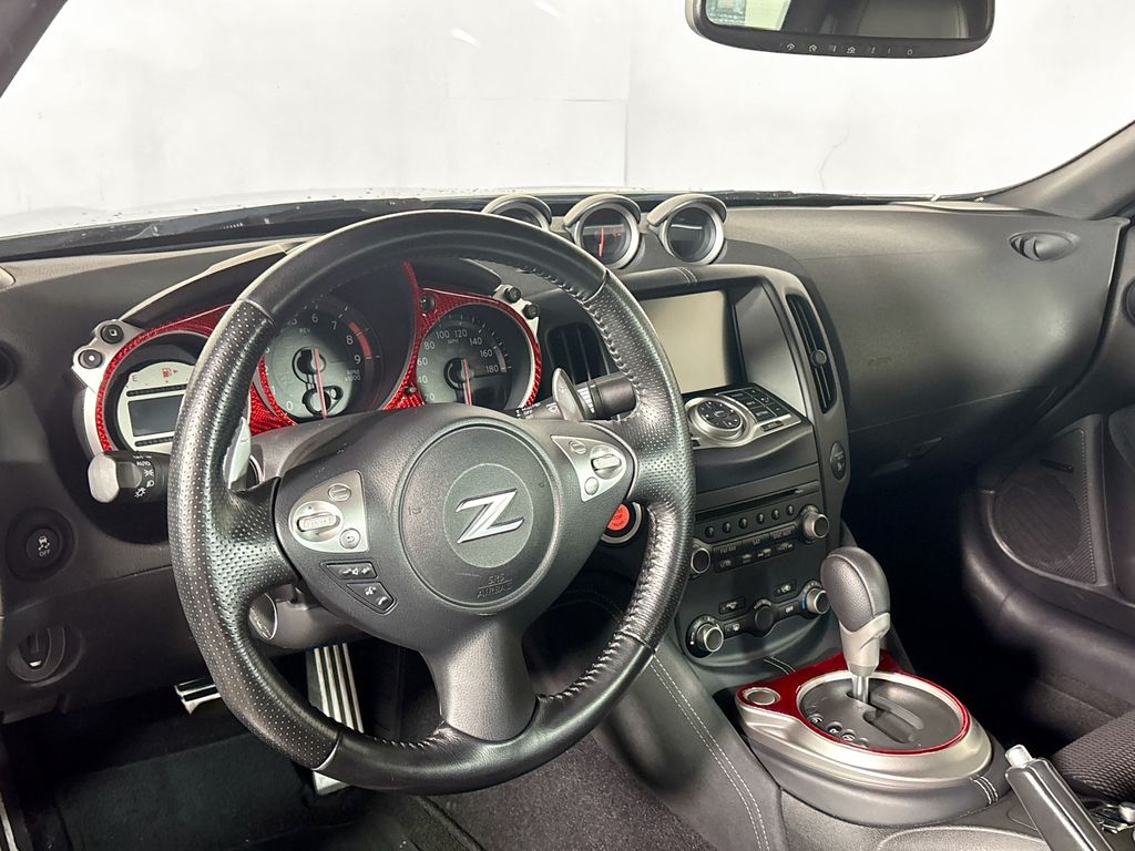 2011 Nissan 370Z Touring