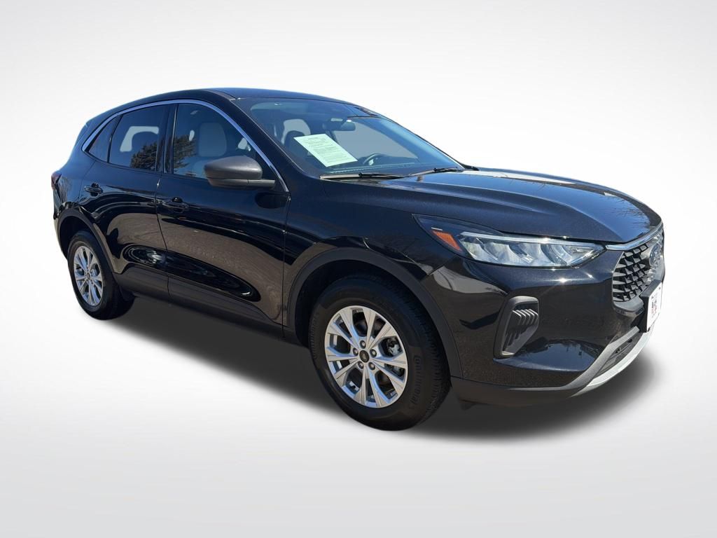 used 2023 Ford Escape car, priced at $22,995