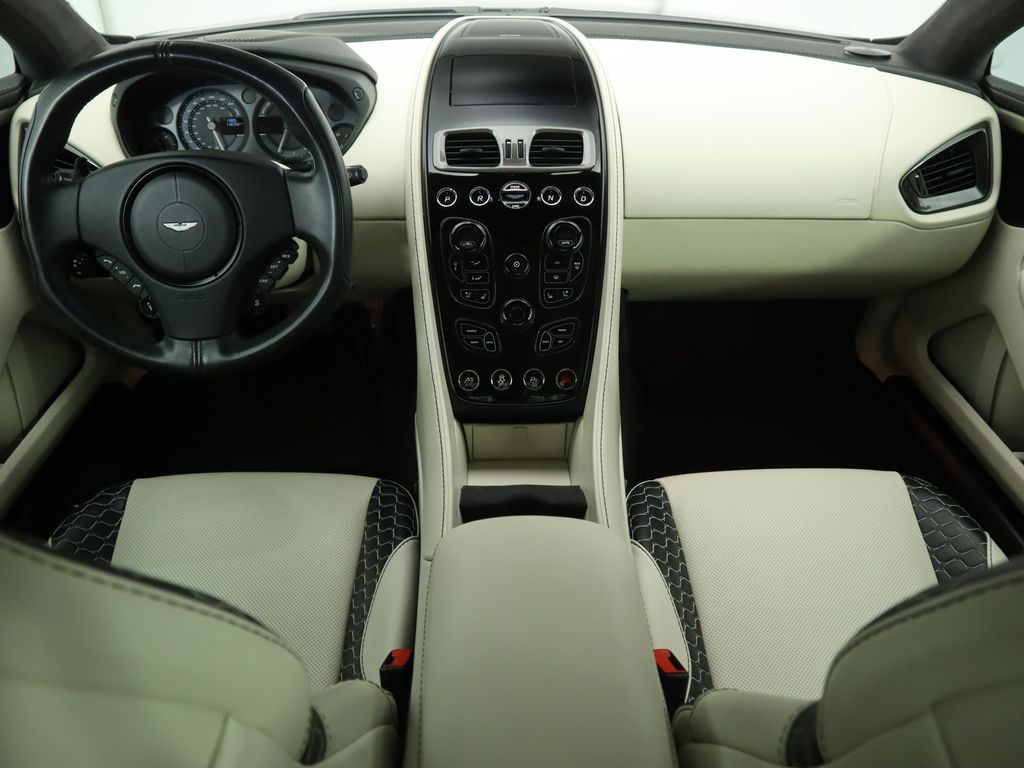 Thumbnail: 2015 Aston Martin Vanquish - 13