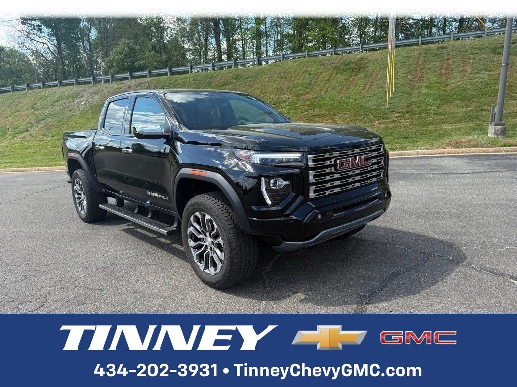 Onyx Black 2023 GMC Canyon Denali Crew Cab 4WD Pickup Truck Four-Wheel Drive 8-Speed Automatic