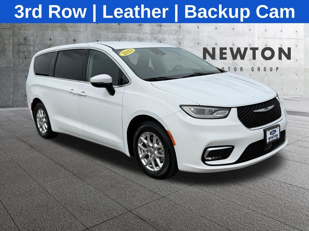 2023 Chrysler Pacifica Touring L FWD
