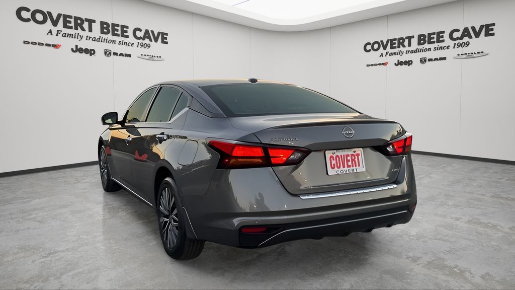 Used Car 2023 Nissan Altima  2.5 Sv For Sale Under $20,000 In Austin, Texas