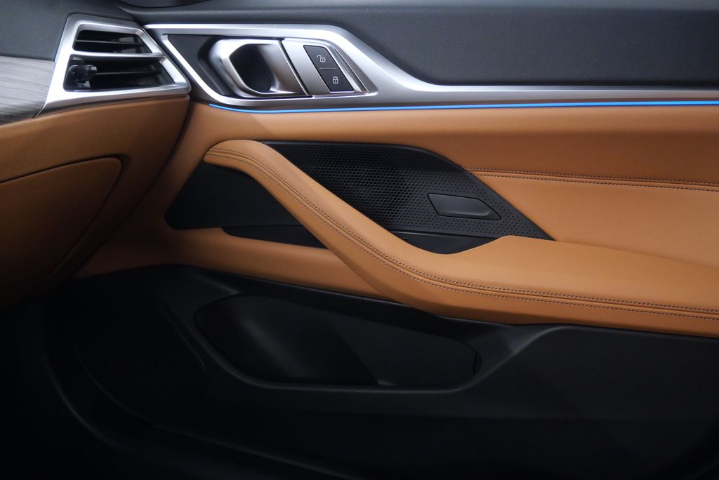 2025 BMW i4 xDrive40 28