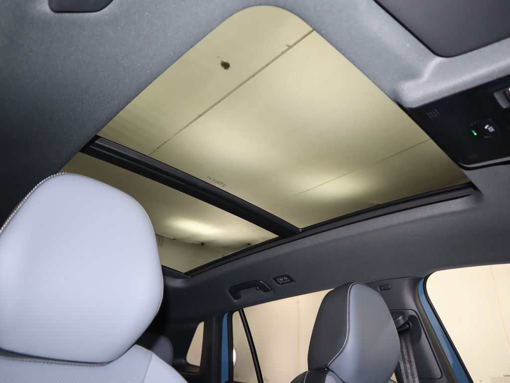 Thumbnail: 2026 Volkswagen Tiguan - 18