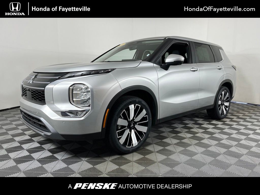 Thumbnail: 2025 Mitsubishi Outlander - 1