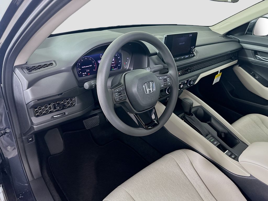 Thumbnail: 2025 Honda Accord - 9