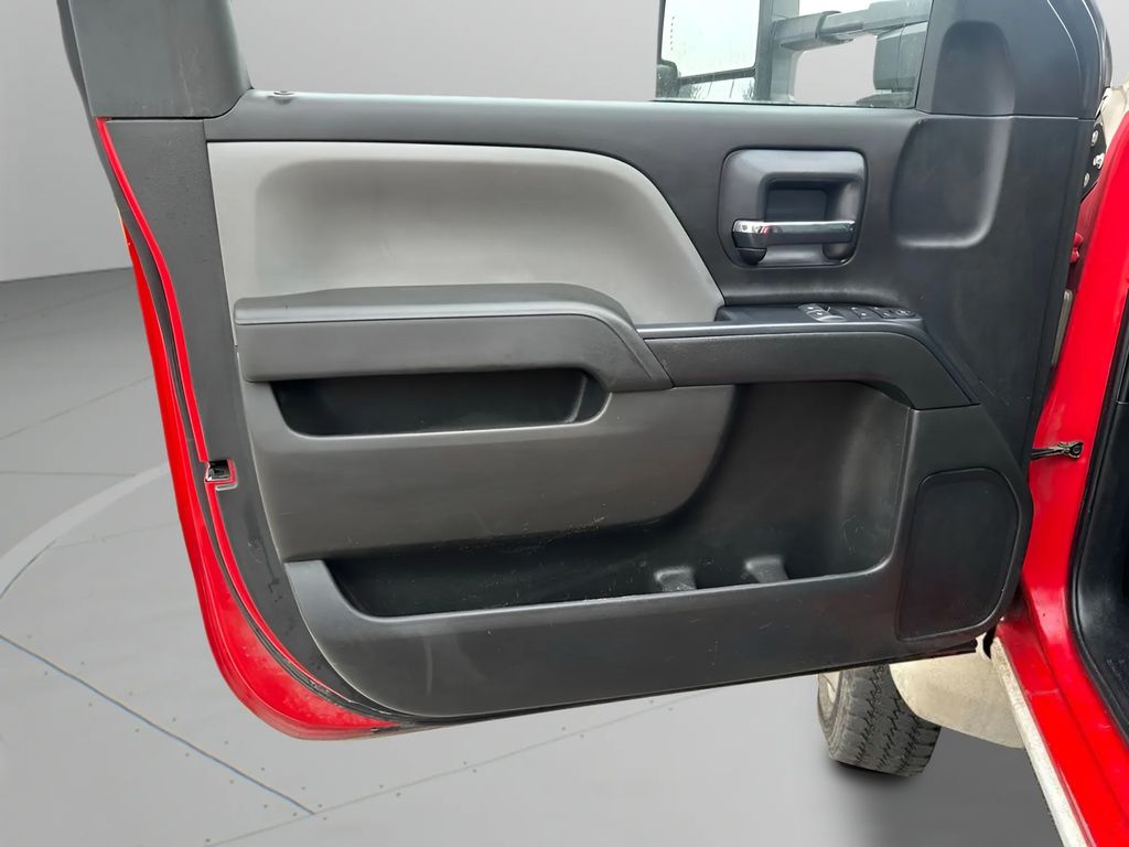 Used Car 2019 Chevrolet Silverado 6500hd  For Sale Under $35,000 In Austin, Texas