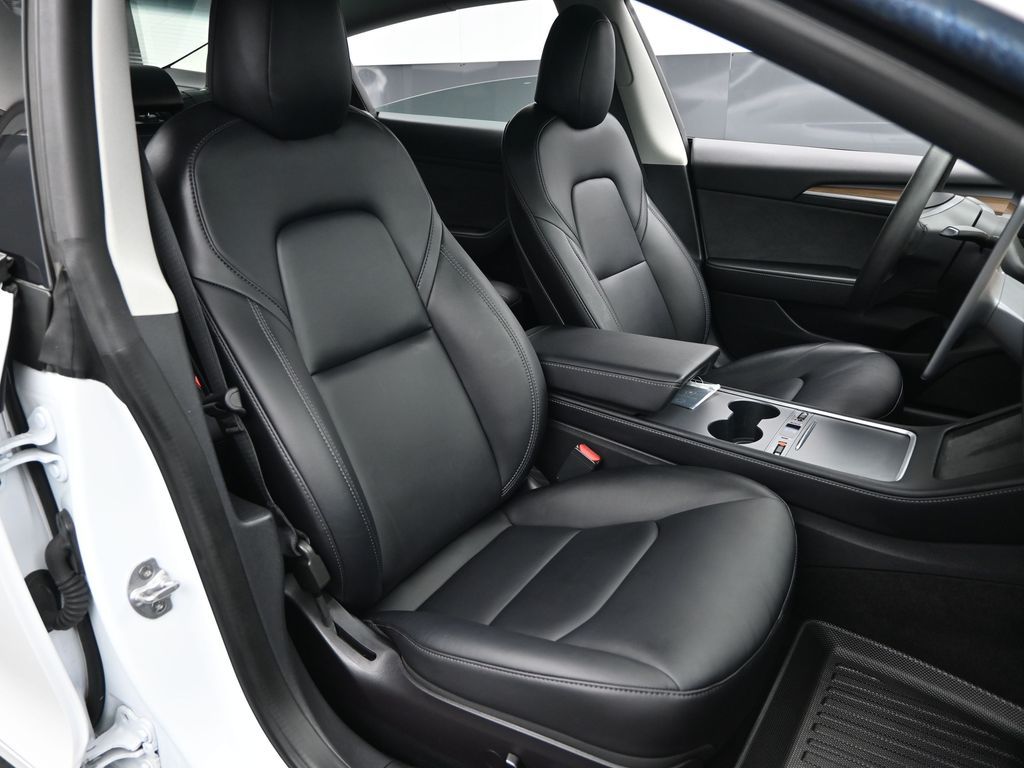 2022 Tesla Model 3 Long Range Dual Motor All-Wheel Drive