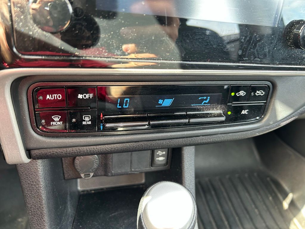Thumbnail: 2019 Toyota Corolla - 26