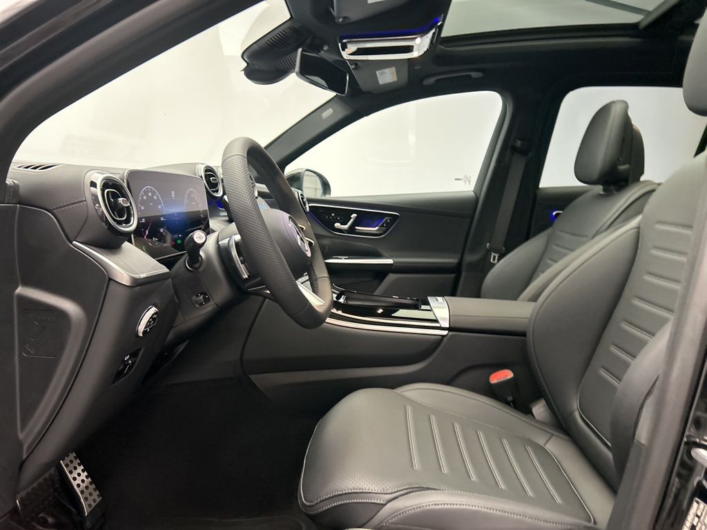 Thumbnail: 2026 Mercedes-Benz GLC - 12