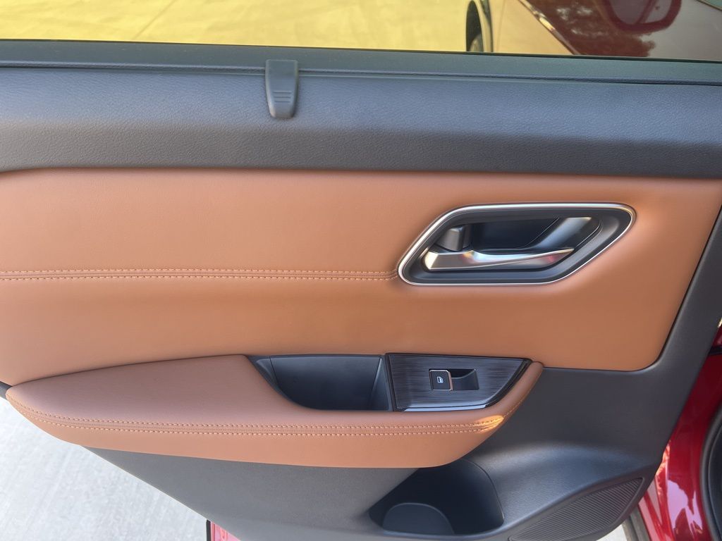2025 Scarlet Ember Tintcoat Nissan Rogue Platinum FWD SUV