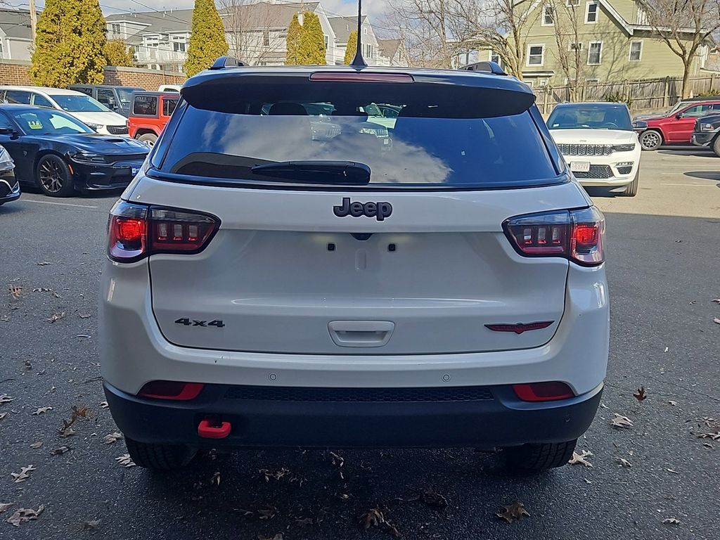 2023 Jeep Compass Trailhawk photo