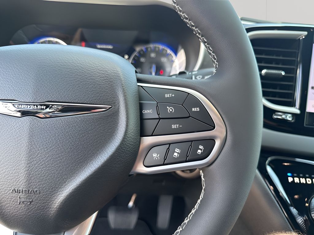 New 2026 White Chrysler LX image 44