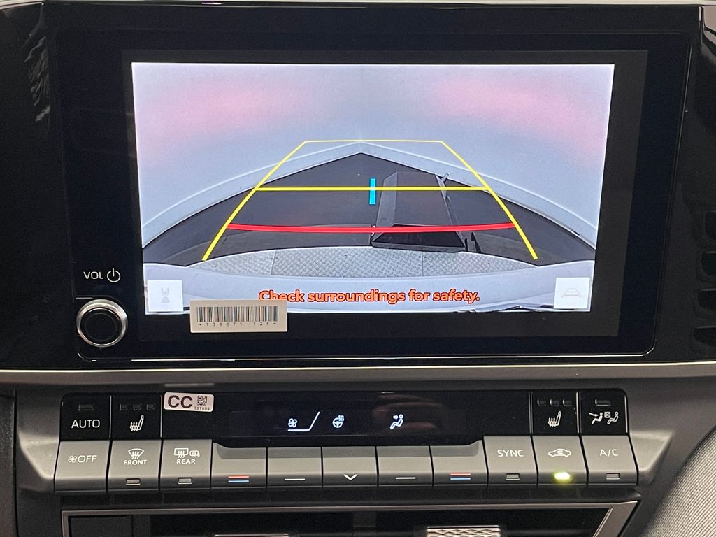 2025 Toyota Camry LE 25