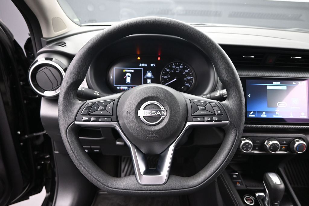 2024 Nissan Kicks SV Xtronic CVT