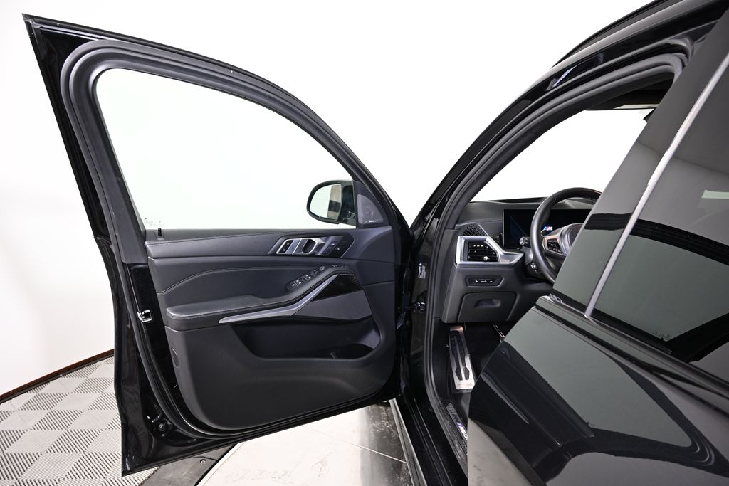 Thumbnail: 2024 BMW X5 - 22