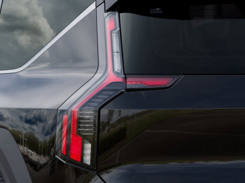 New 2026 Ebony Black Kia Wind image 11