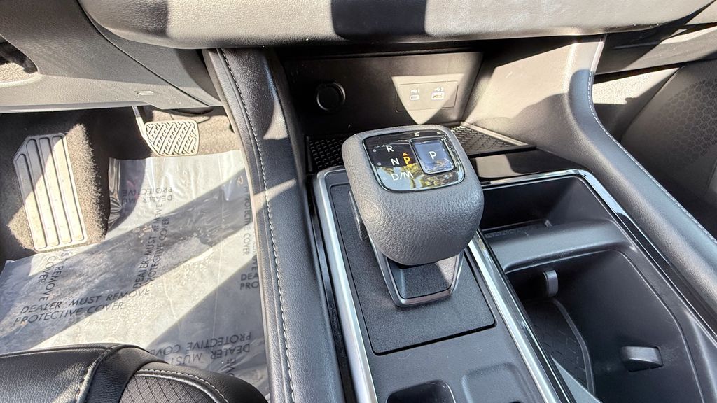 Used 2022 Nissan Pathfinder SL 4D Sport Utility