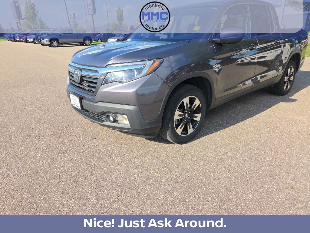 Gray (Modern Steel Metallic) 2020 Honda Ridgeline Pickup Truck All-Wheel Drive 9-Speed Automatic