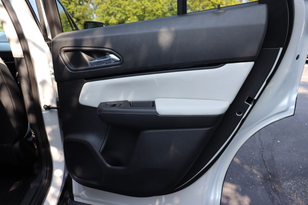 Thumbnail: 2026 Honda Prologue - 15