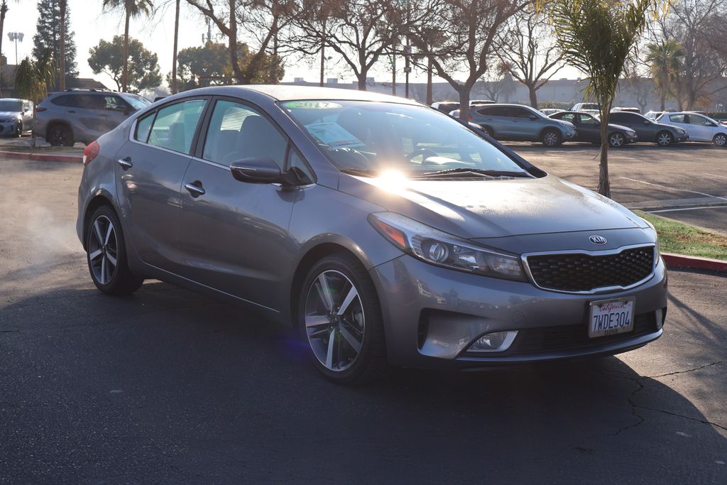 2017 Kia Forte EX 3