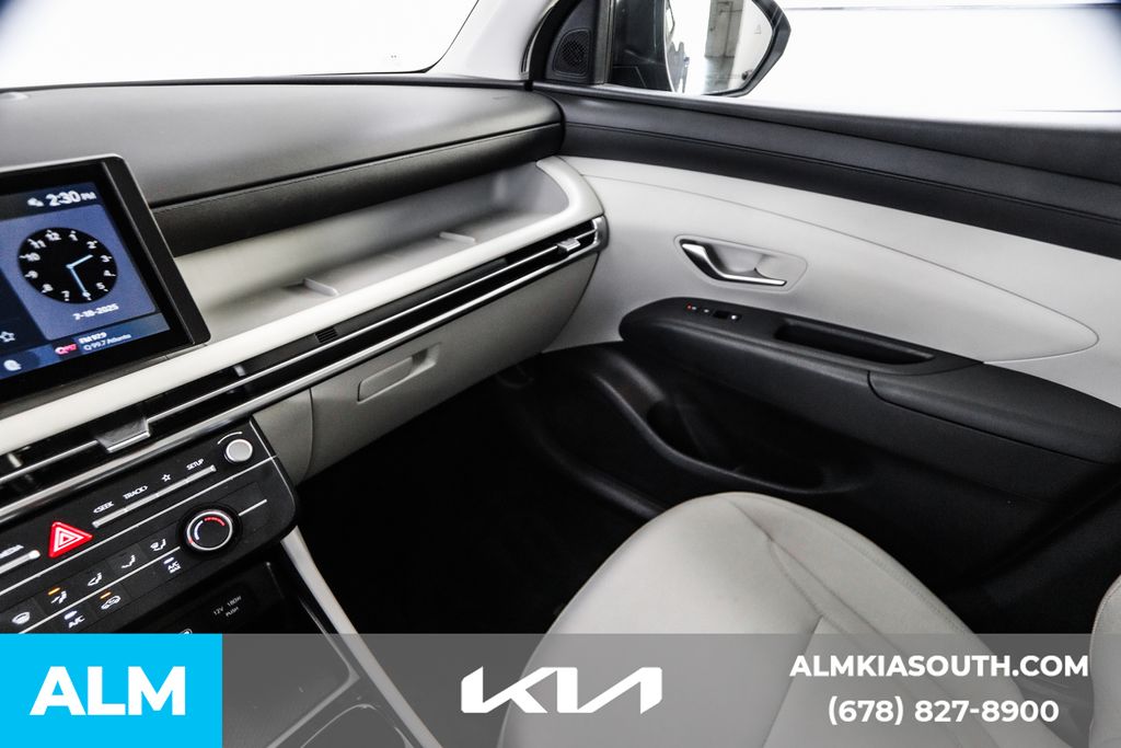 2025 Hyundai Tucson SE photo 36