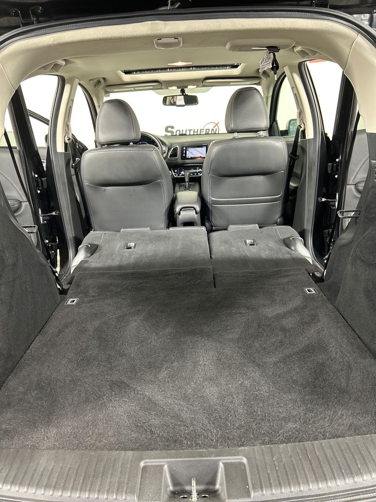Certified Used 2018 Black Honda EX-L image 19